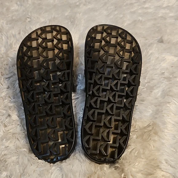 Karl Lagerfeld Paris Black Pearl Embellished Slides‎ Sandals Womens - Picture 7 of 10